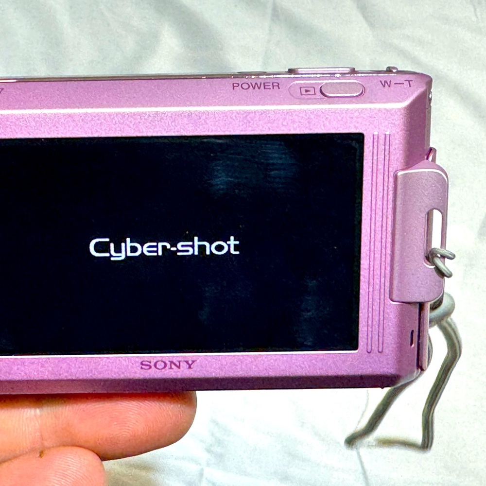 Sony Cybershot DSC-T77